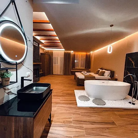Hotel Alpini Razem