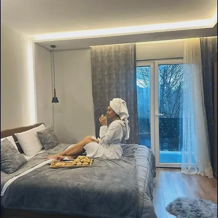 Hotel Alpini *